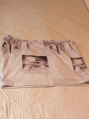 Women's Beige Printed Strapless Crop Top